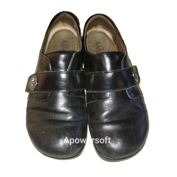 Alegria black slip resistant clogs - Picture 1 of 9
